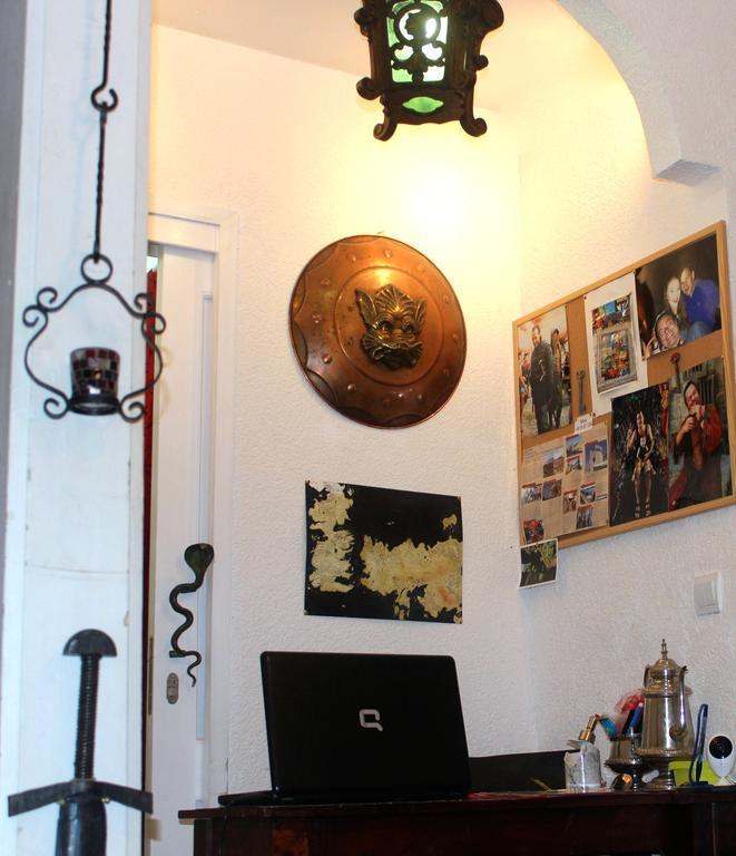Kingslanding Old Town Hostel